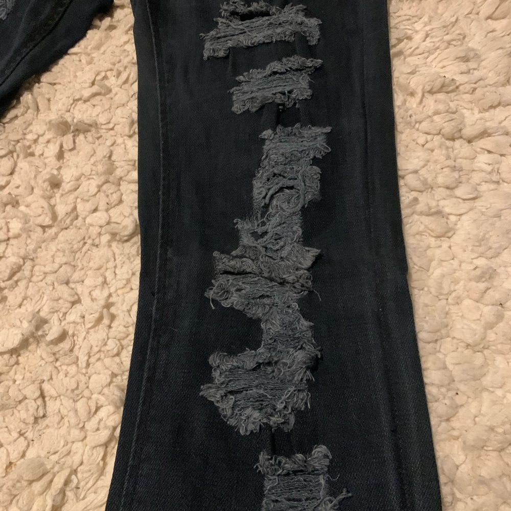 Forever 21 2.1 Women’s Denim Dark Blue Distressed Destroyed Skinny Jeans 28x32 - Picture 5 of 15